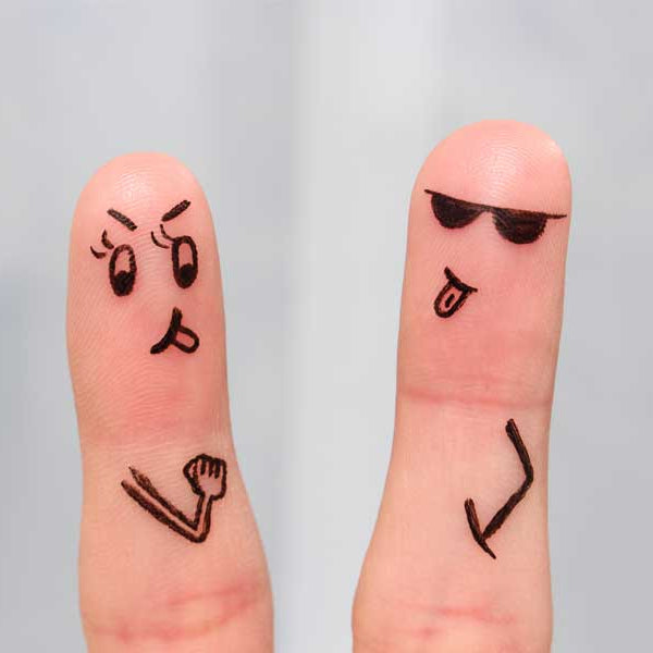 finger puppets arguing