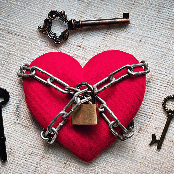 heart with lock and keys