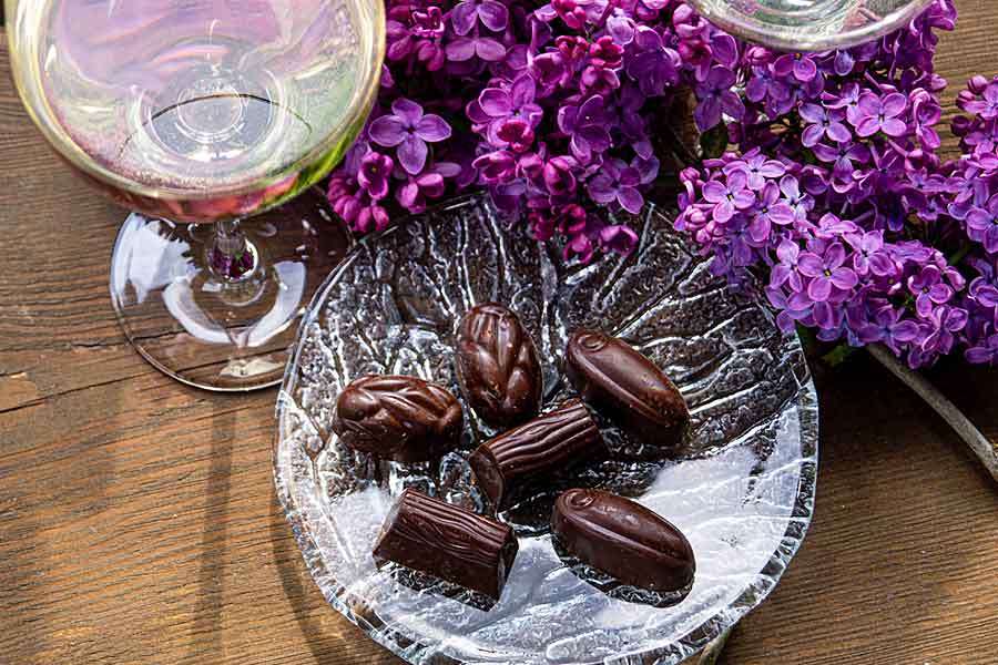 Wine & Chocolate Not As Good For Health As You May Think
