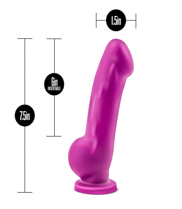 Avant D7 Ergo Dildo